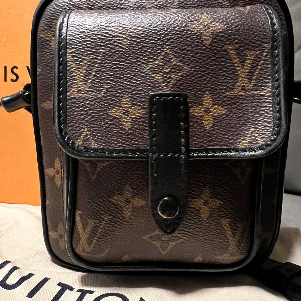 Louis Vuitton Monogram Macassar Christopher Wearable Wallet - Picture 8 of 9